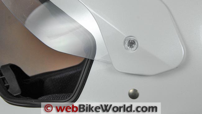 Shoei Hornet DS Visor Removal