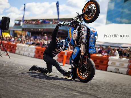 Matt Mingay stunt rider