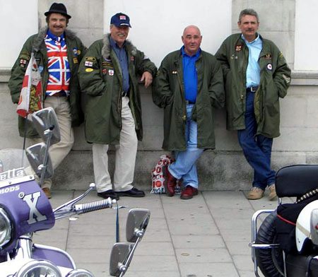 Vintage Mods - Note their Mod-cool jackets