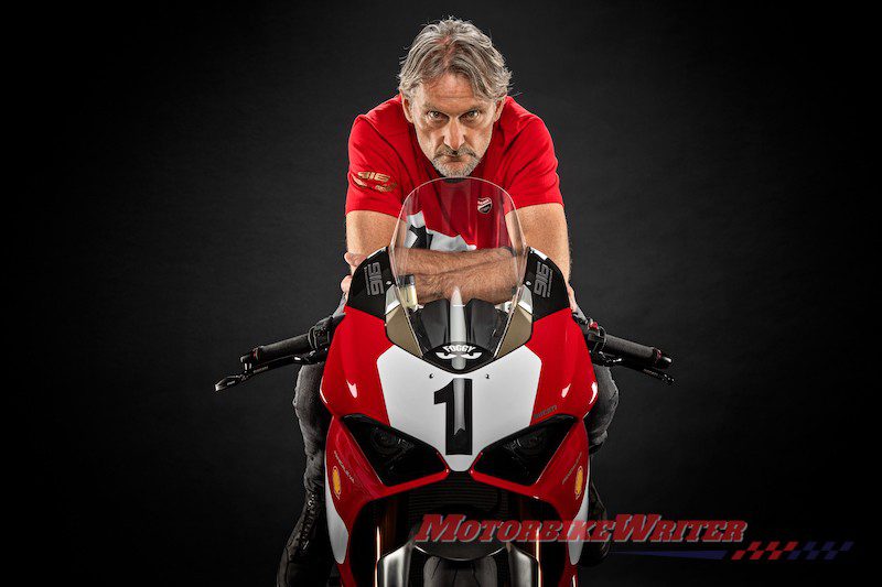 Ducati Panigale V4 25th Anniversario 916 Carl Fogarty