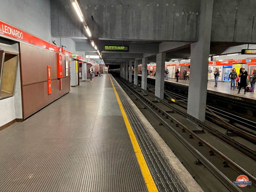 San Leonardo station in Milan's subway system.