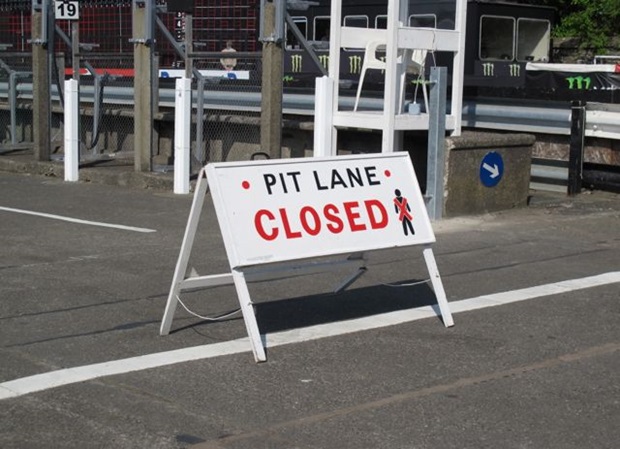 pit lane closed