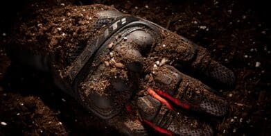 REV'IT Dirt 3 gloves covered in dirt