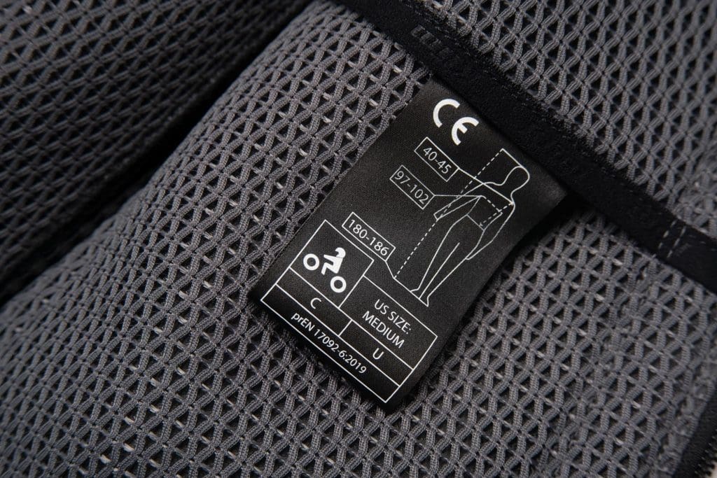 CE level 1 label for Klim Ai-1 airbag vest