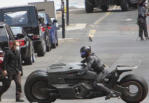 a side view of the new Batcycle from The Flash