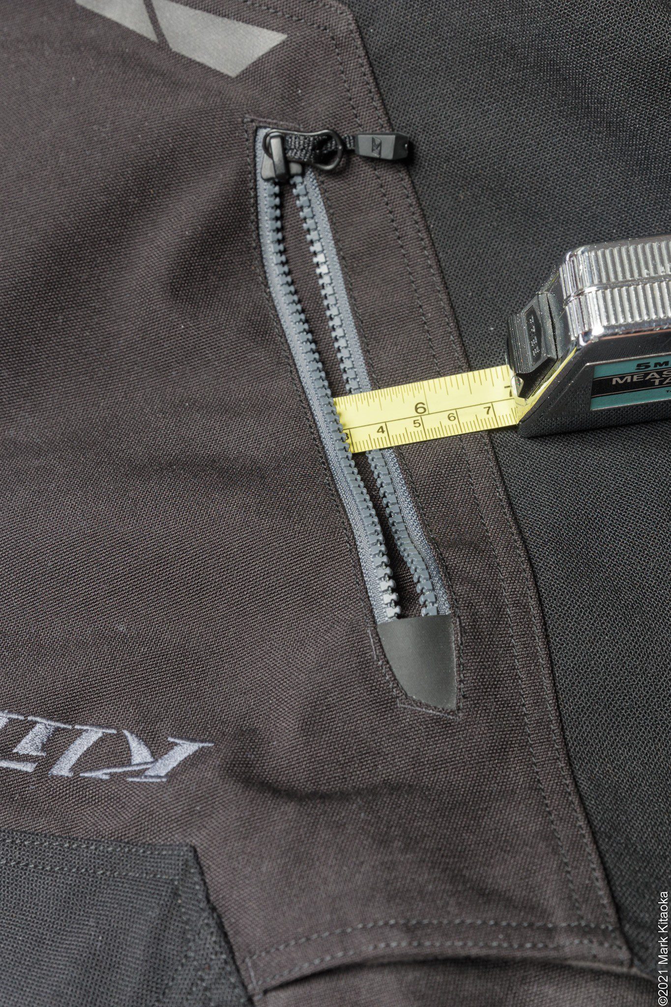 Closeup showing thigh pocket depth around 5”