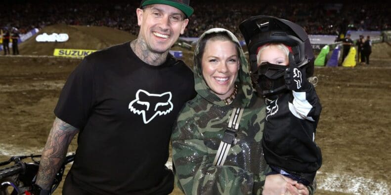 Freestyle Motocross Icon Carey Hart with his wife - Pink - and kids