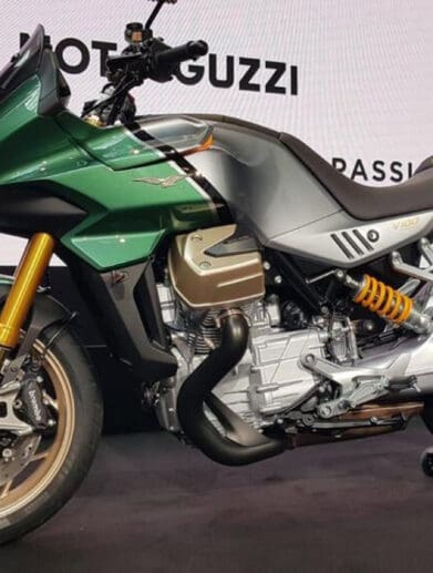 A view of the all-new Moto Guzzi V100 Mandello at 2021 EICMA