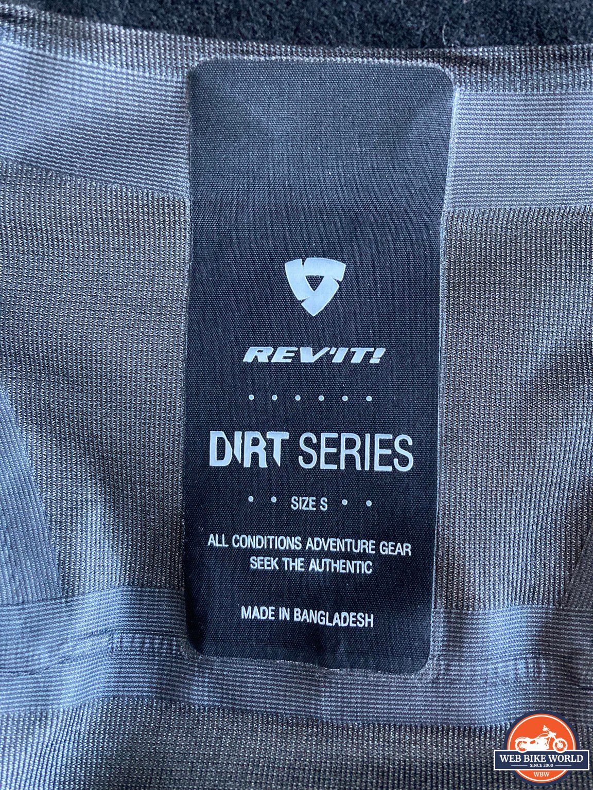 element dirt series tag on the jacket interior