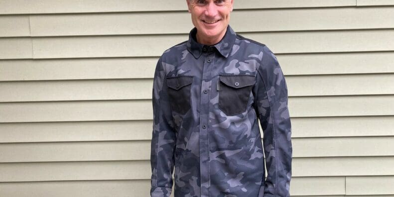 Front view of rider wearing the REV'IT! Tracer Air 2 Overshirt