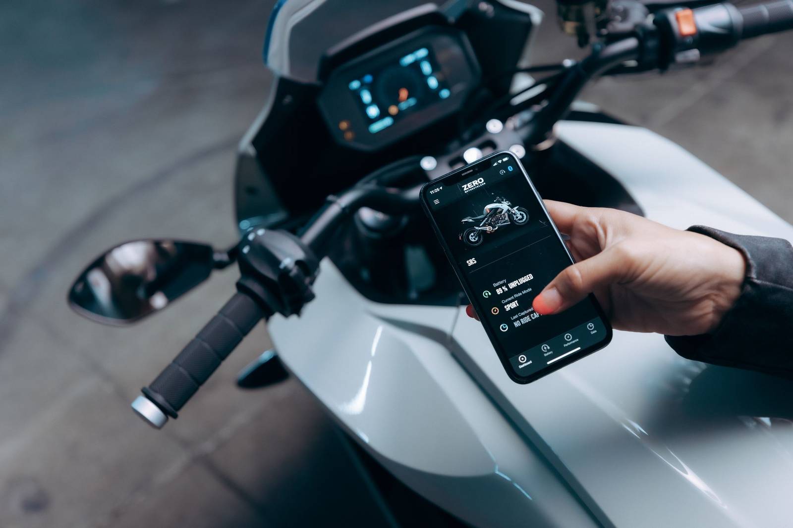 A Zero SR motorcycle featuring updates and connectivity with smartphones.
