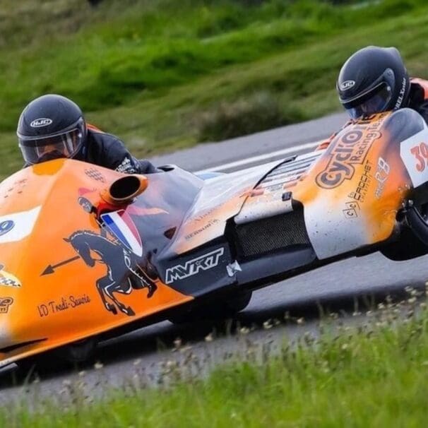 César Chanel and Olivier Lavorel in the 2022 Isle of Man TT. Photo courtesy of The Sun.