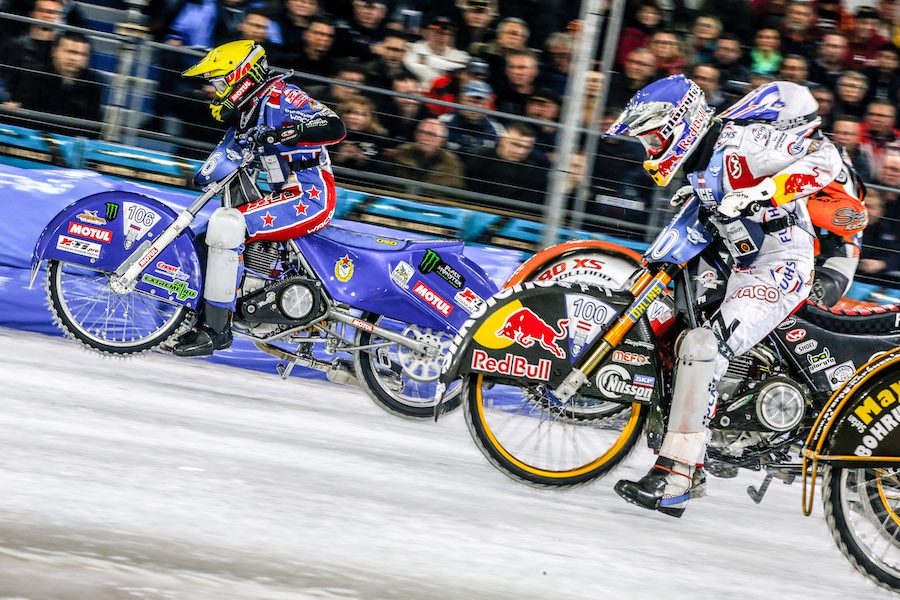 an ice speedway race