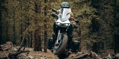 Zero's all-new DSR/X adventure bike out for a quick soon. Media sourced from Engadget.