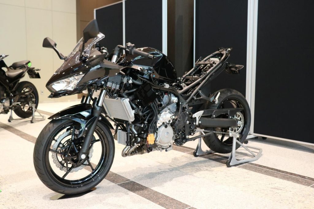 A side view of the new hybrid motorcycle prototype that Kawasaki has just revealed
