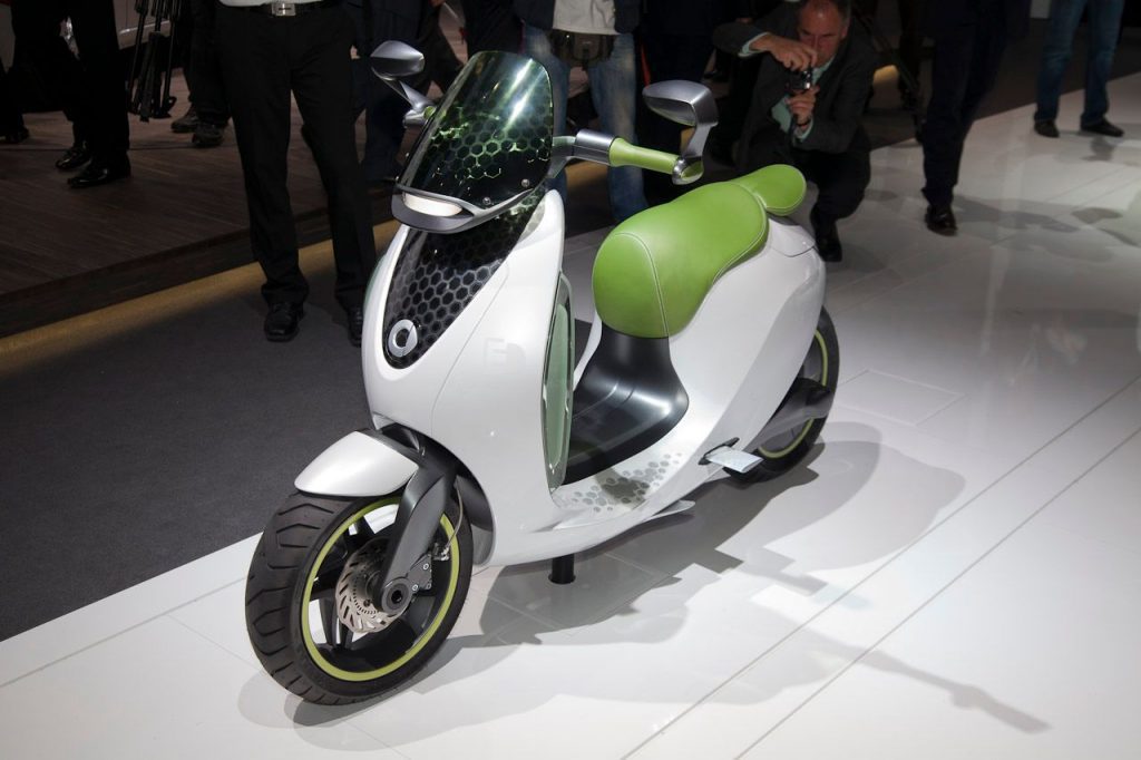 a view of the scooter from the all-new Smart line of electric Moto machines from Mercedes-Benz