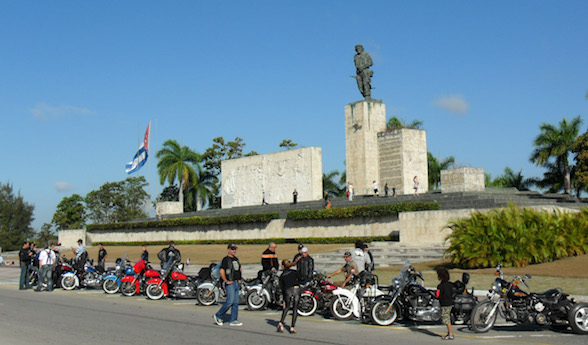 Cuba with Extreme Bike Tours