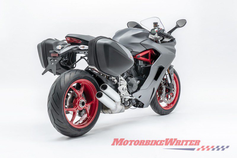 2019 Ducati SuperSport in Titanium Grey