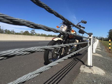 Wire rope barrier better roads austroads report hazards