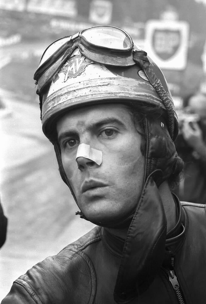 Giacomo Agostini, profile picture, 1970.