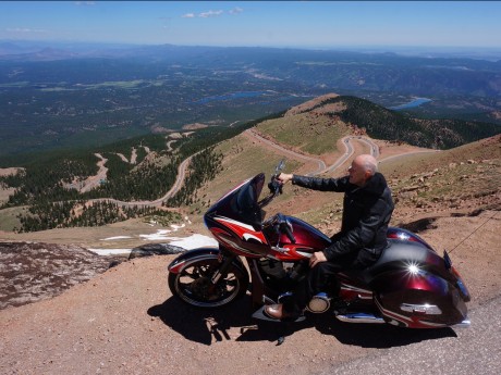 MBW ticks off another on his bucket list at Pikes Peak