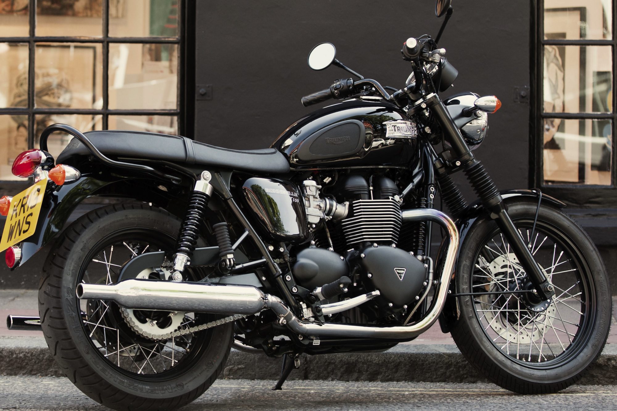 T100 Black Triumph Bonnevilles T100 Black