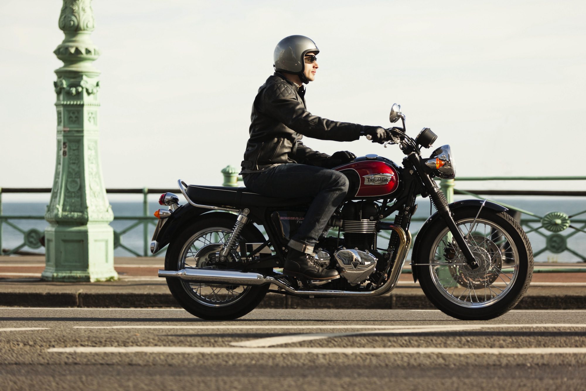 T100 Triumph Bonnevilles T100
