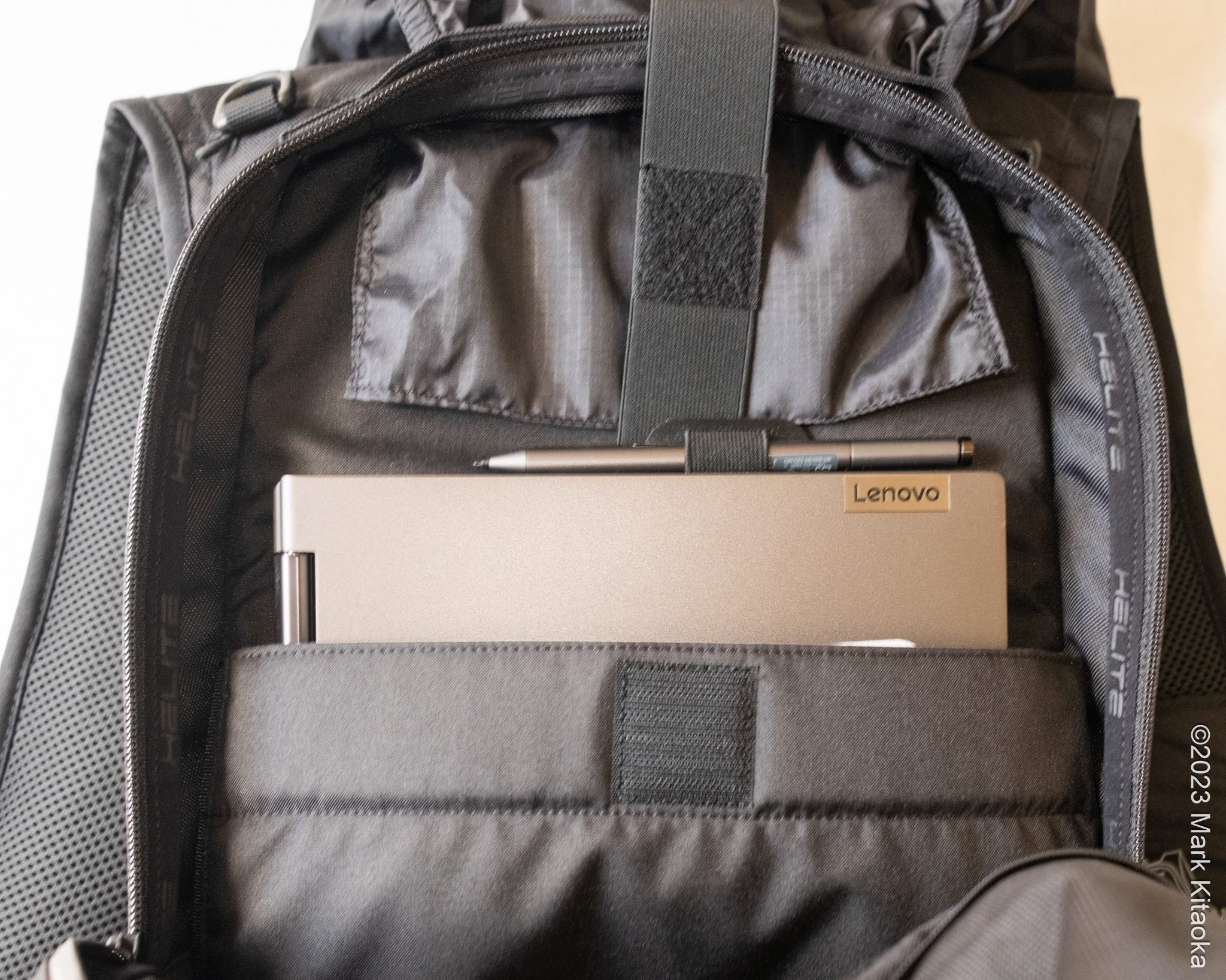 Laptop fitting inside the H-MOOV airbag backpack