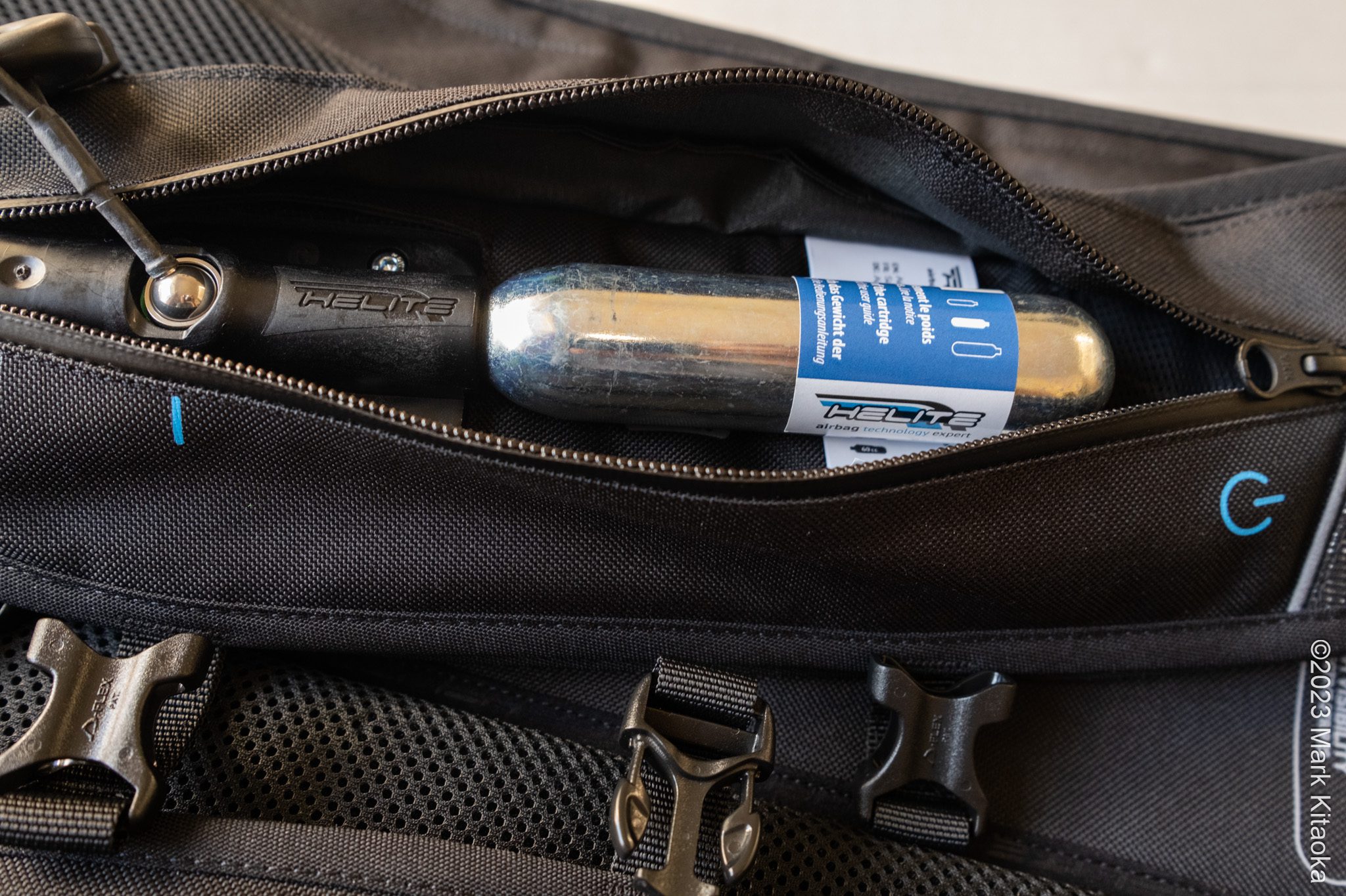 co2 cartridge in pouch zipper