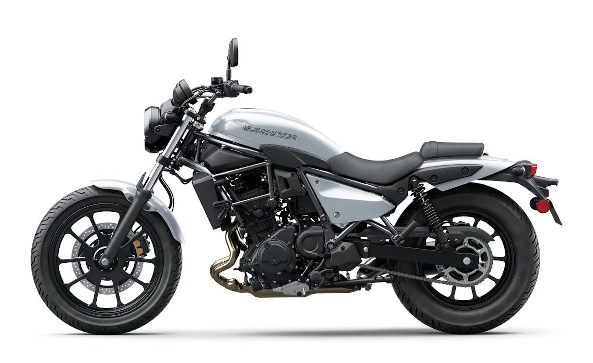 A view of Kawasaki's Eliminator. Media sourced from Canada Moto.