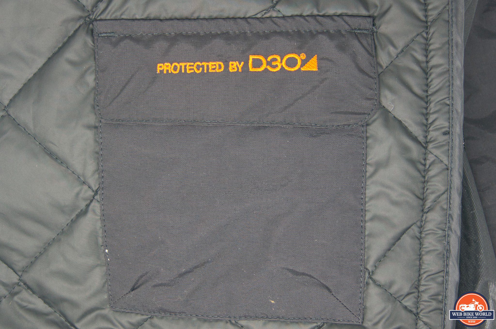 Closeup of internal pocket on the thermal liner